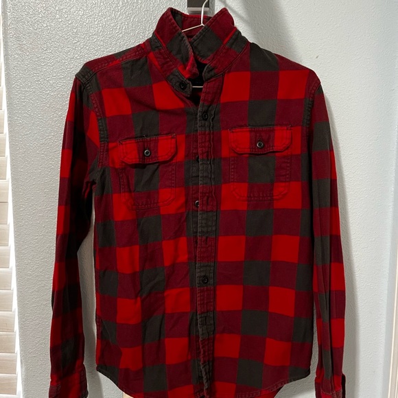 American Eagle Outfitters Plaid Flannel - Picture 1 of 3